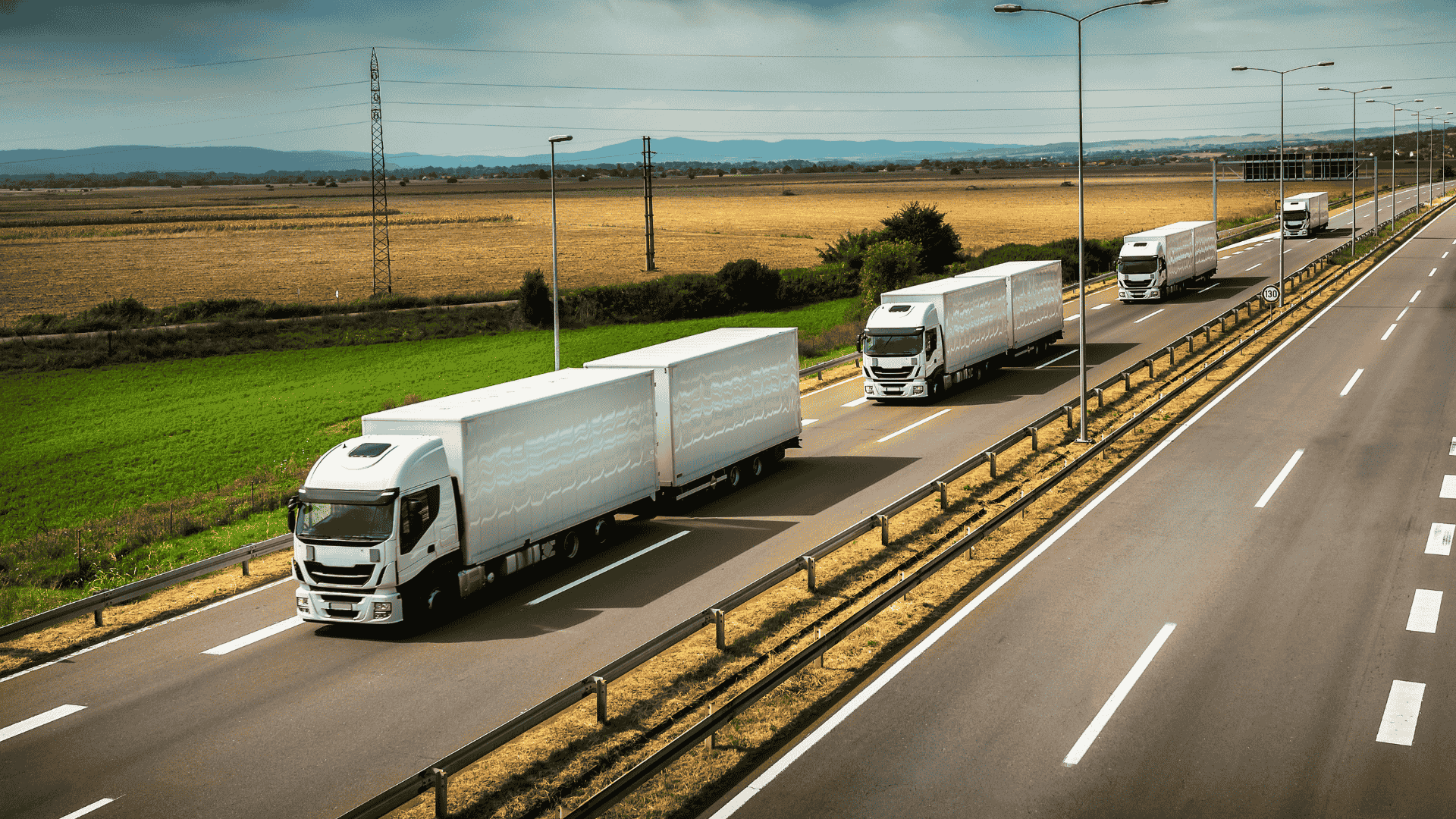 Transporte de Carga Peligrosa en Ecuador: Regulaciones y Mejores Prácticas